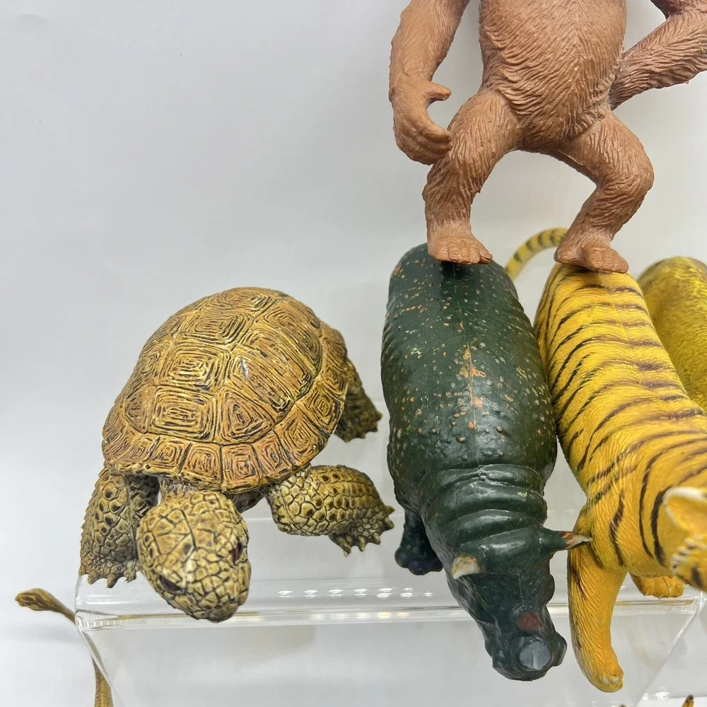 AAA Triple A‎ Zoo Animals Lot Of 25 Heavy Rubber Animal Vintage Elephant Turtle